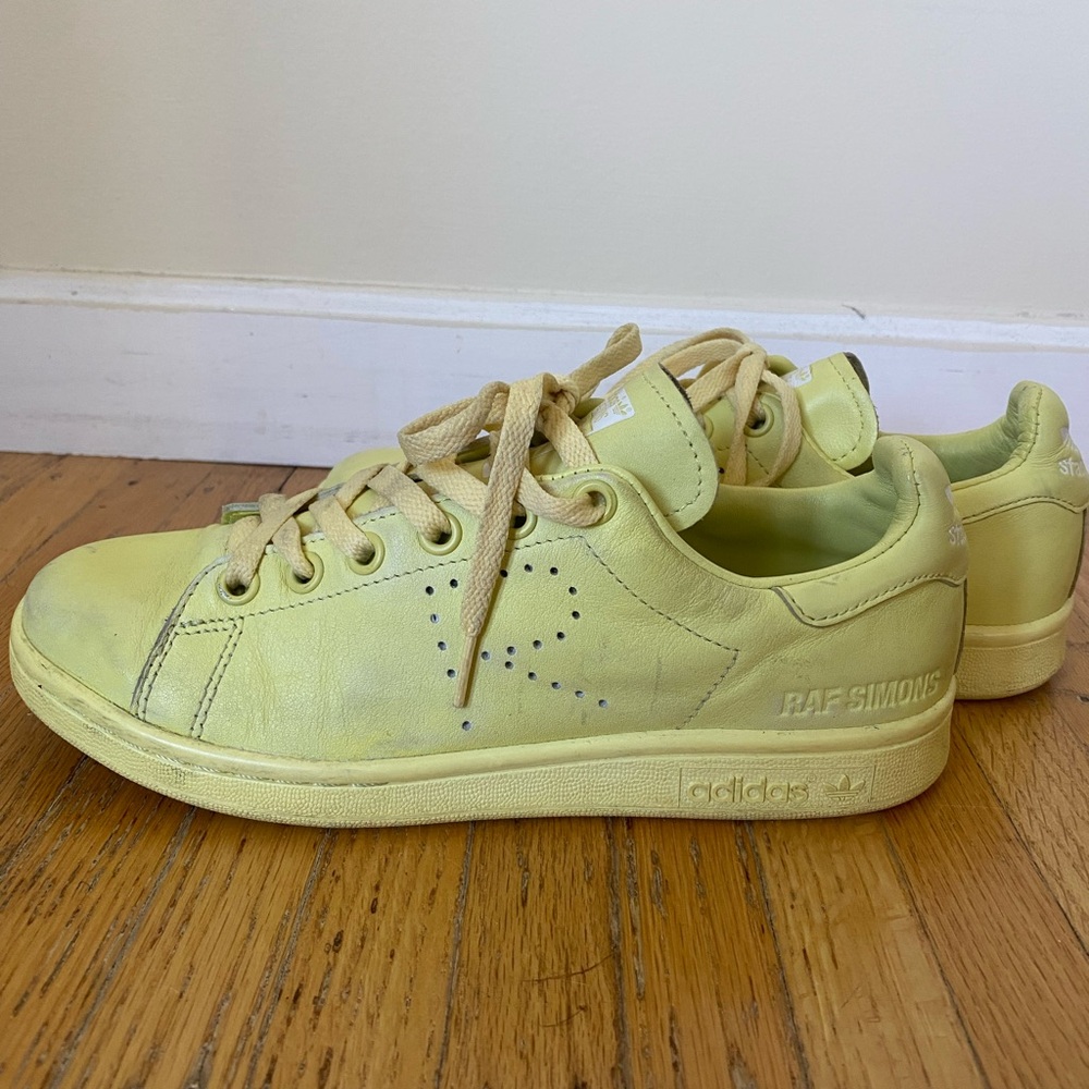 Adidas Light Yellow Sneakers - Picture 5 of 10